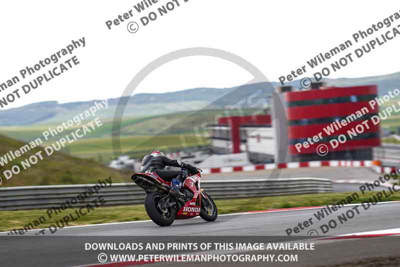 cadwell no limits trackday;cadwell park;cadwell park photographs;cadwell trackday photographs;enduro digital images;event digital images;eventdigitalimages;navarra;no limits trackdays;peter wileman photography;racing digital images;trackday digital images;trackday photos